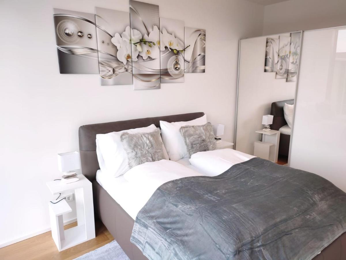 Apartment Panorama - Free Parking, Sauna & Fitness